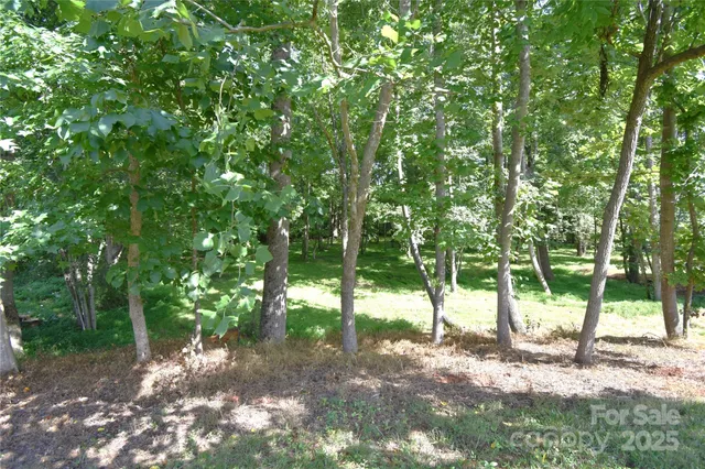 $256,000 | 1524 Belleview Drive Northeast, Conover, NC 28613