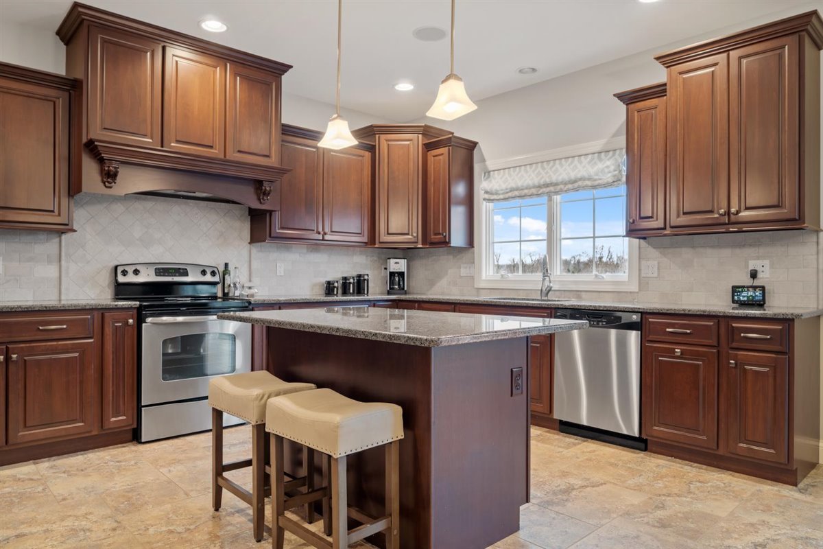 9439 Crossbow Drive Bloomington, IL 61705 - Photo 11 of 32