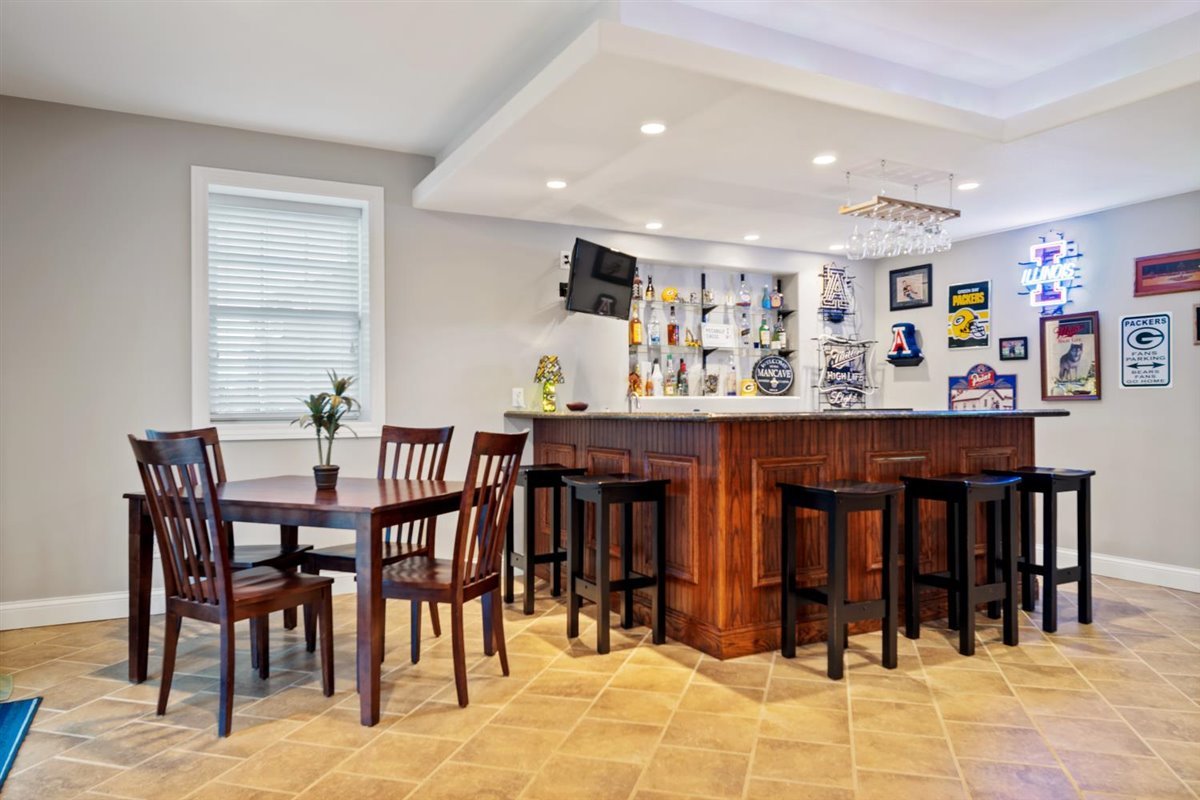 9439 Crossbow Drive Bloomington, IL 61705 - Photo 17 of 32