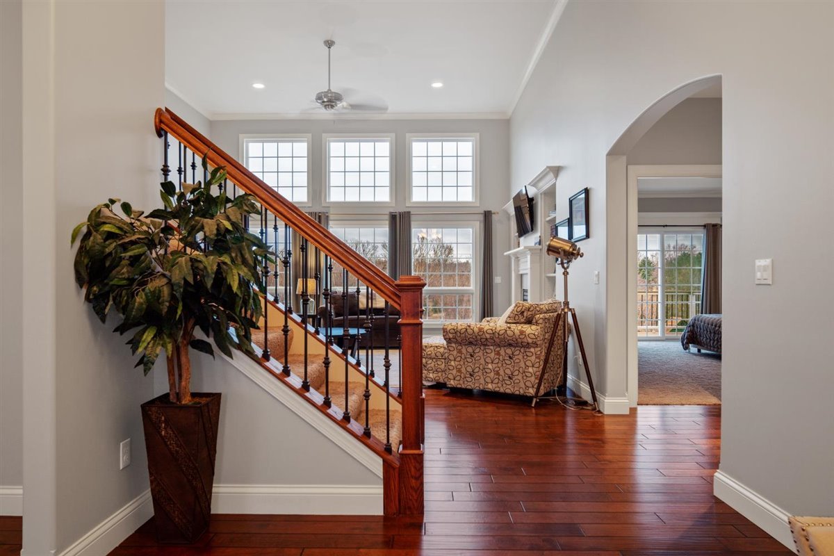 9439 Crossbow Drive Bloomington, IL 61705 - Photo 6 of 32