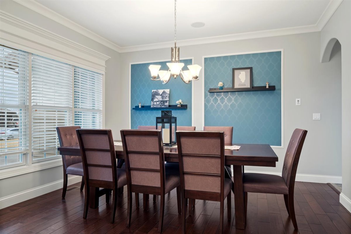 9439 Crossbow Drive Bloomington, IL 61705 - Photo 10 of 32