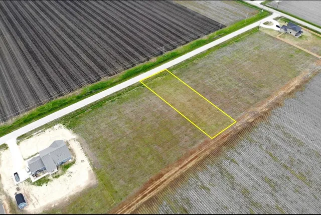 $130,000 | 9422 Galveston Street, Wallis, TX 77485