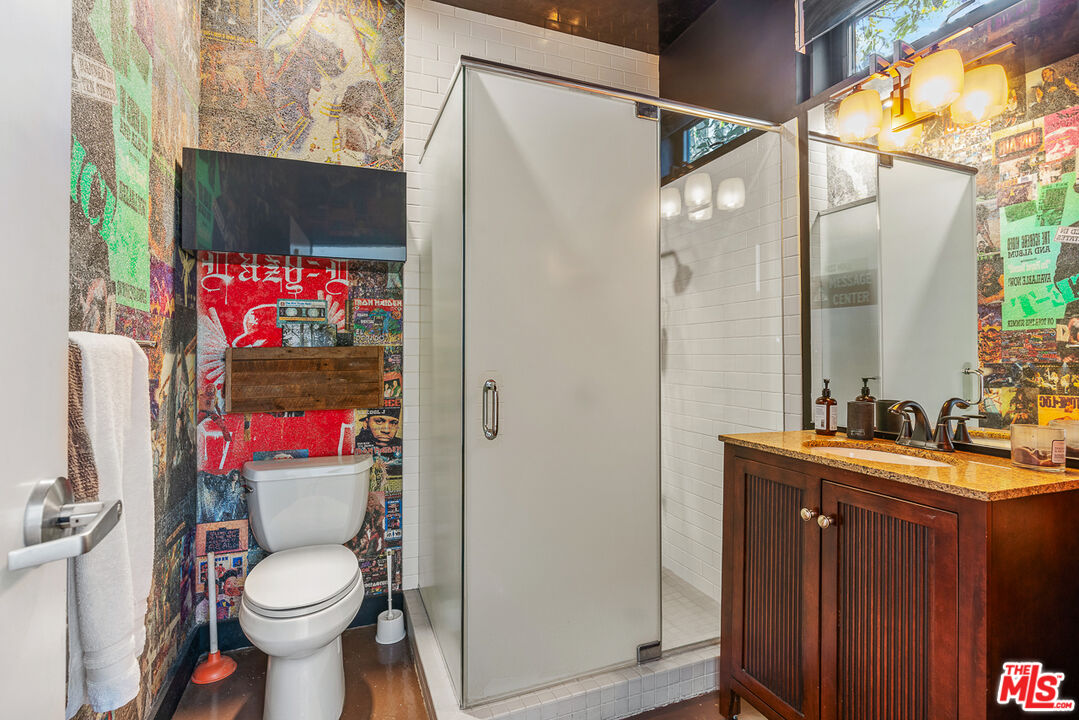 815 Hampton Drive, Unit 4 Venice, CA 90291 - Photo 13 of 18