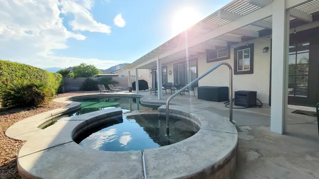 a view of entryway and hall