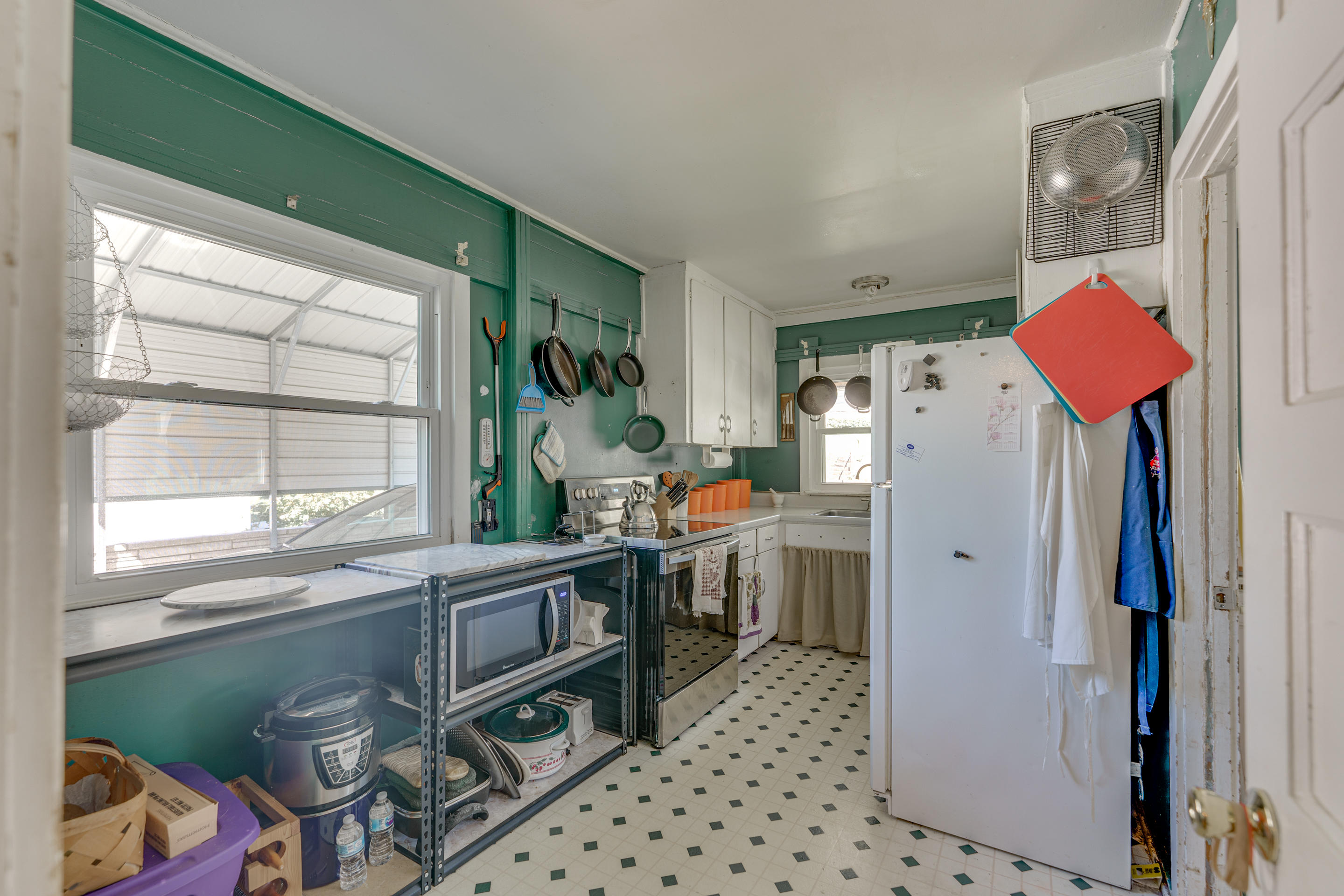 103 Dixie Lane Oak Ridge, TN 37830 - Photo 8 of 22 kitchen 3