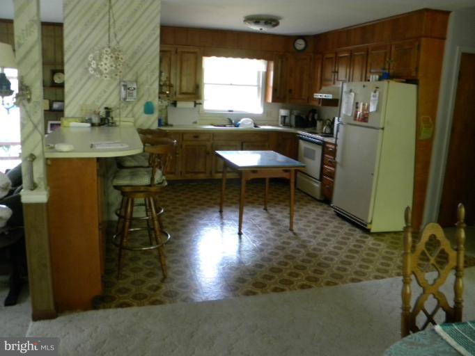 108 Deep Shore Road Denton, MD 21629 - Photo 16 of 27 Kitchen