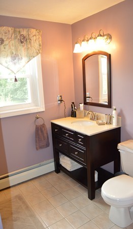 1549 Mammoth Road Dracut, MA 01826 - Photo 14 of 30 Gallery Image 14