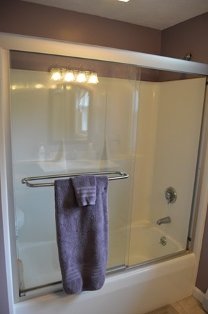 1549 Mammoth Road Dracut, MA 01826 - Photo 16 of 30 Gallery Image 16