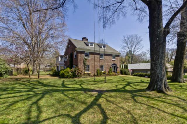 202 Mockingbird Road Nashville, TN 37205 - Photo 1 of 20