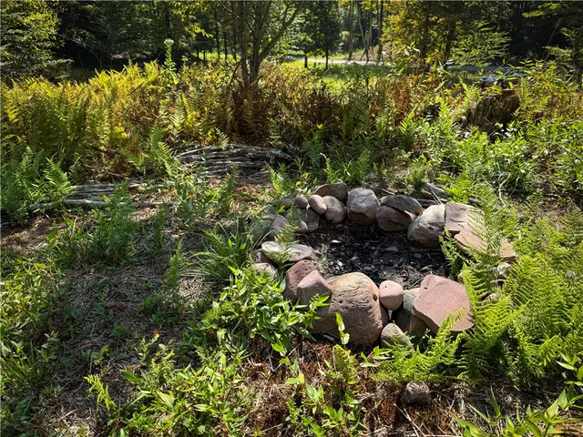 $89,900 | Tamblin Ridge, Bernhards Bay, NY 13028