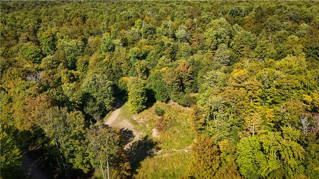 $89,900 | Tamblin Ridge, Bernhards Bay, NY 13028