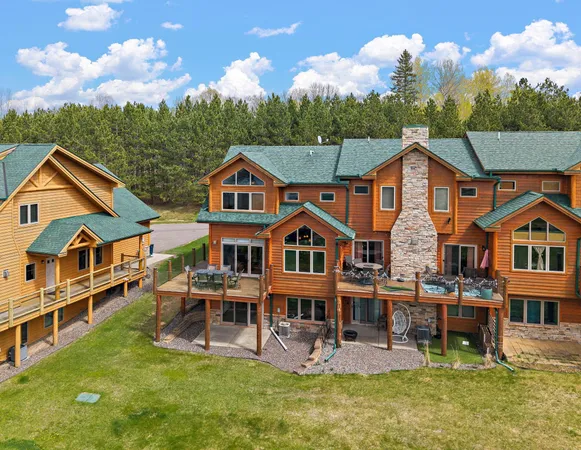 $600,000 | 20530 487th Street, Unit 19, McGregor, MN 55760