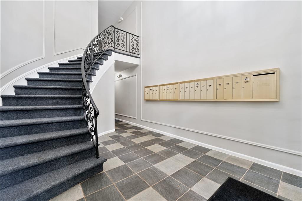 3650 Ashford Dunwoody Road Northeast, Unit 1026 Atlanta, GA 30319 - Photo 5 of 28 a view of entryway