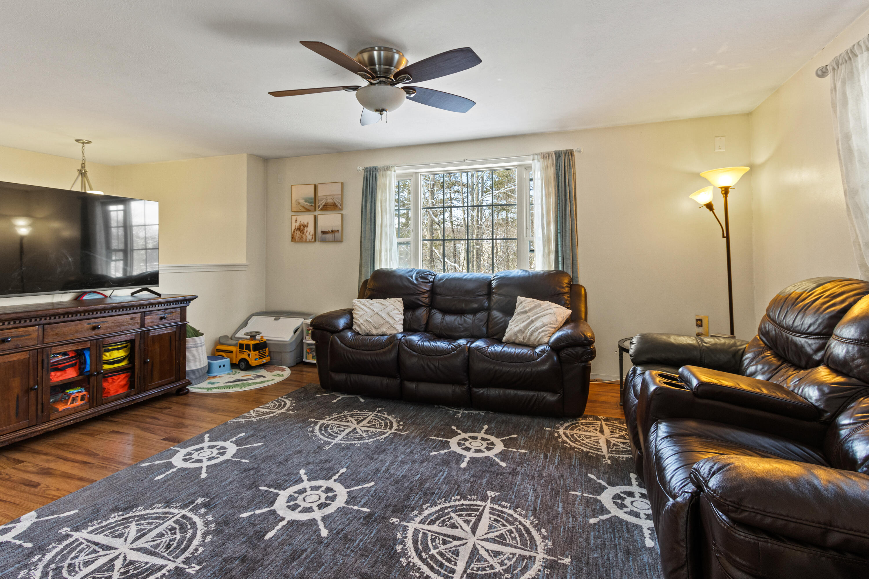 8 Oakland Street Saco, ME 04072 - Photo 13 of 43 013