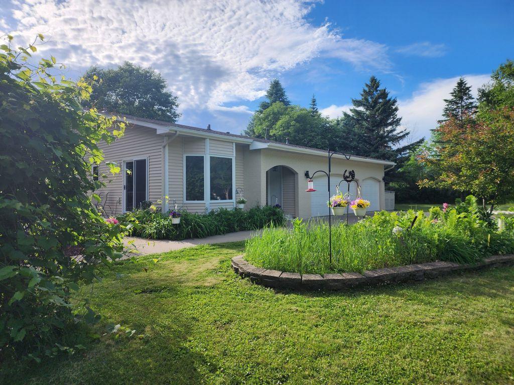 14890 Country Road Rogers, MN 55374 - Photo 3 of 46