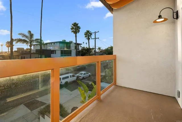 $2,700 | 334 South Myers Street, Unit 1, Oceanside, CA 92054