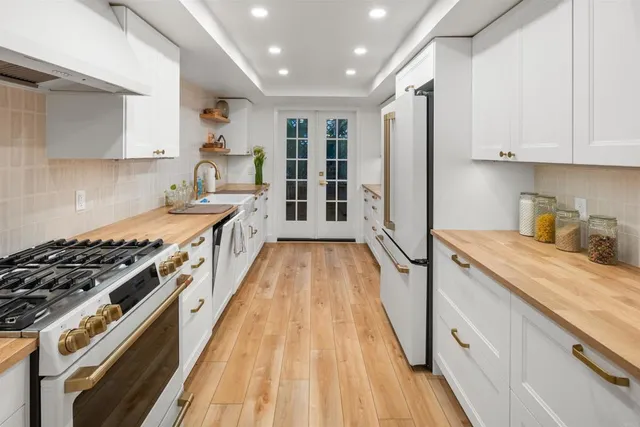 $2,700 | 334 South Myers Street, Unit 1, Oceanside, CA 92054