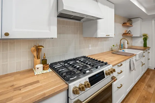 $2,700 | 334 South Myers Street, Unit 1, Oceanside, CA 92054