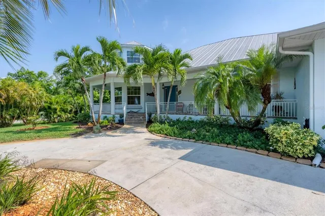 $2,250,000 | 200 Capstan Drive, Placida, FL 33946