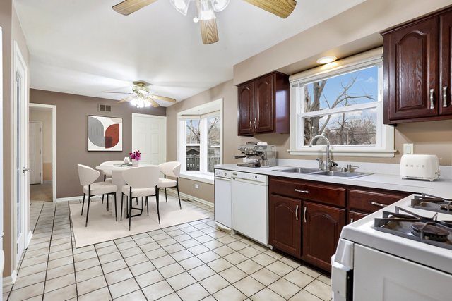 456 Ohio Road Frankfort, IL 60423 - Photo 8 of 34 Gallery Image 8