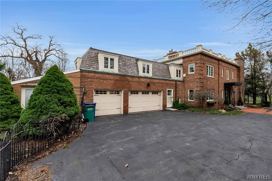 75 Nottingham Terrace Buffalo, NY 14216 - Photo 39 of 42