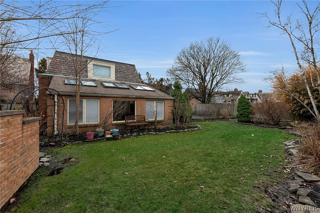 75 Nottingham Terrace Buffalo, NY 14216 - Photo 41 of 42
