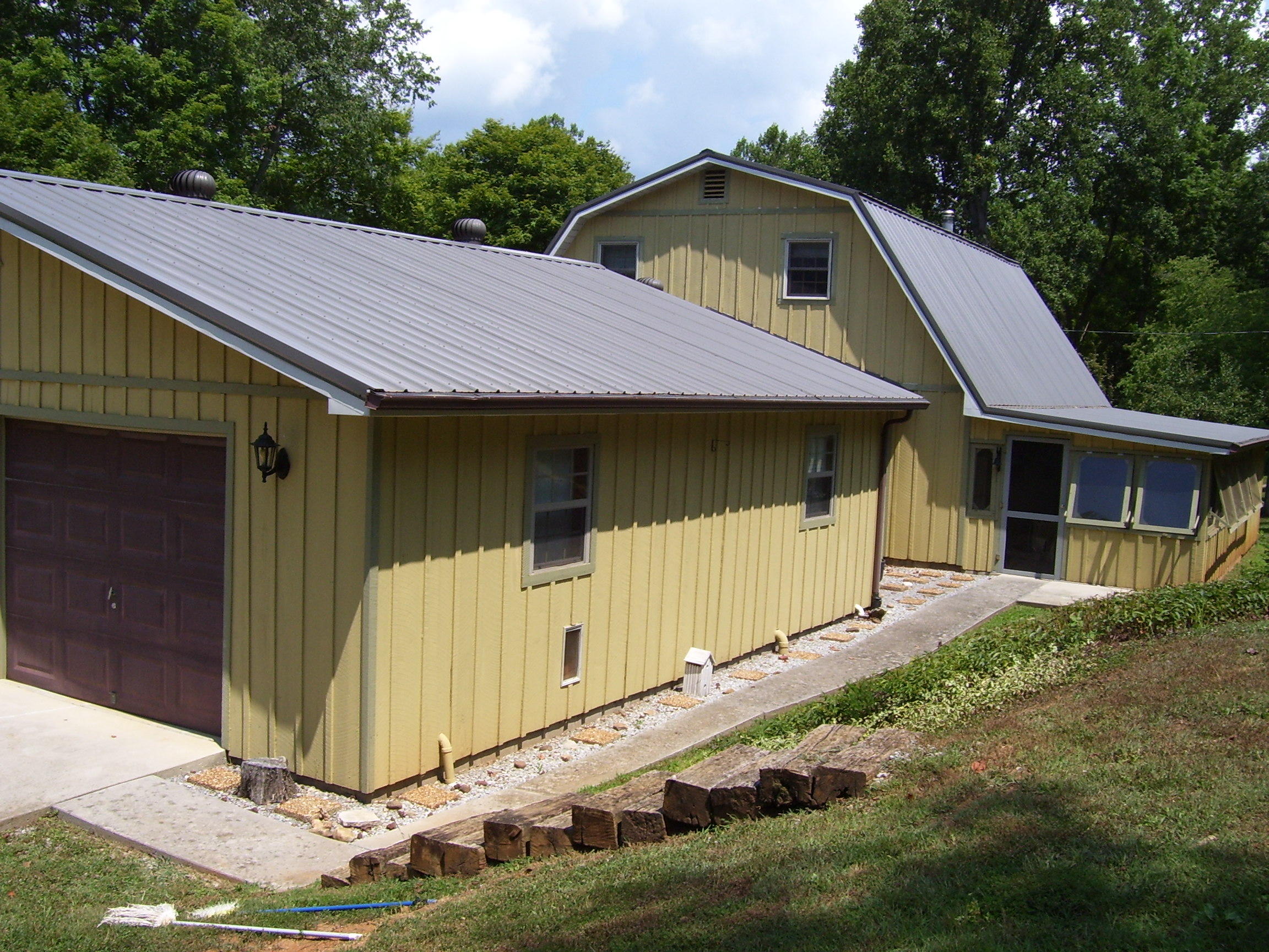 833 Stiner Road Sharps Chapel, TN 37866 - Photo 7 of 38 attached garage