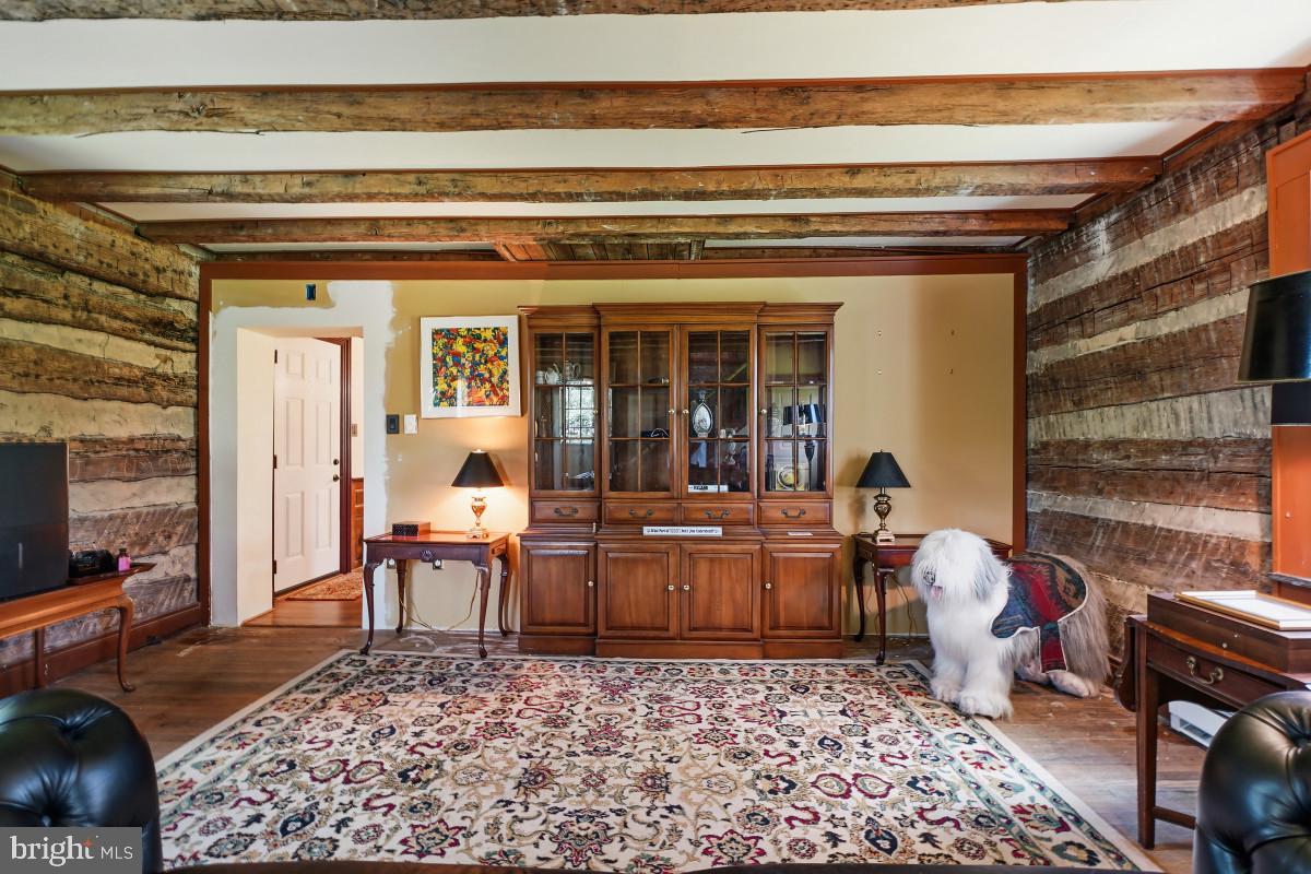 1420 Daisy Road Woodbine, MD 21797 - Photo 9 of 32 Stacked and Notched Log Walls