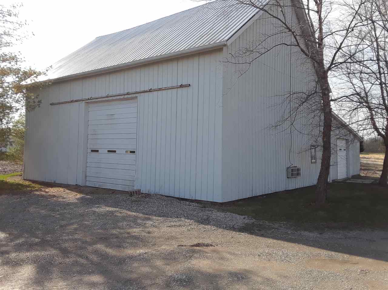 5719 West Dupont Road Fort Wayne, IN 46818 - Photo 32 of 36 Gallery Image 32