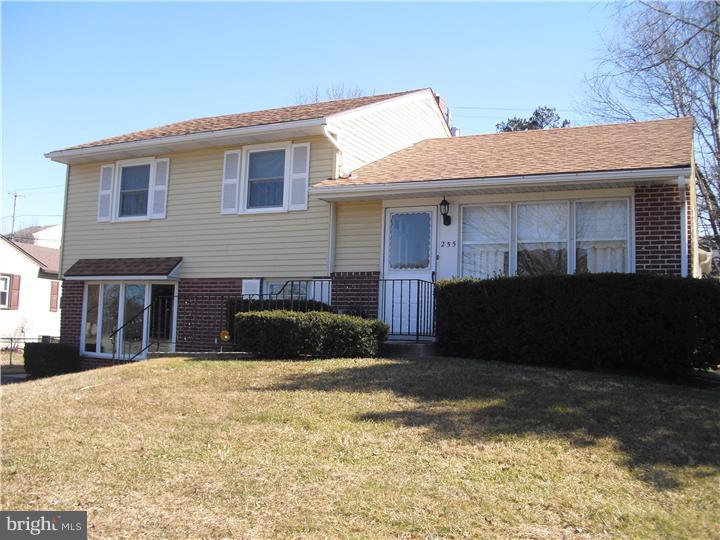 255 Lawrence Road Broomall, PA 19008 - Photo 17 of 18