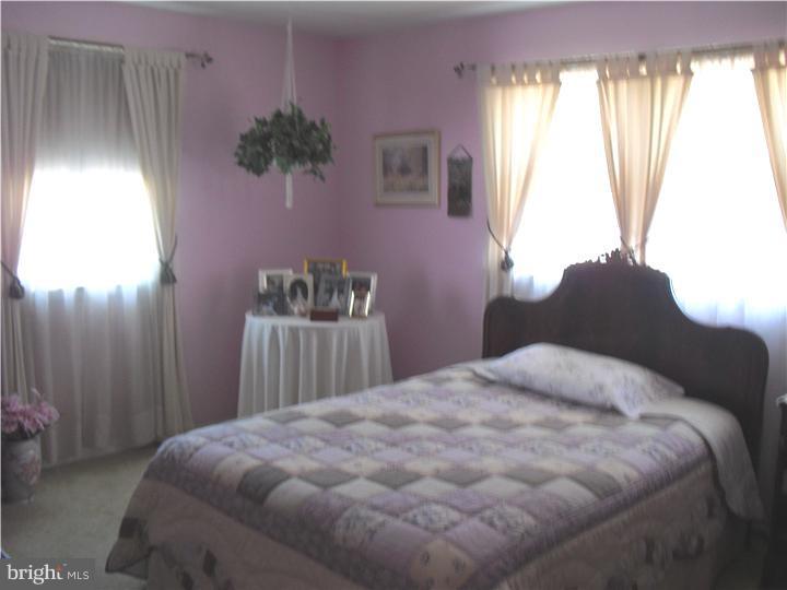 255 Lawrence Road Broomall, PA 19008 - Photo 8 of 18