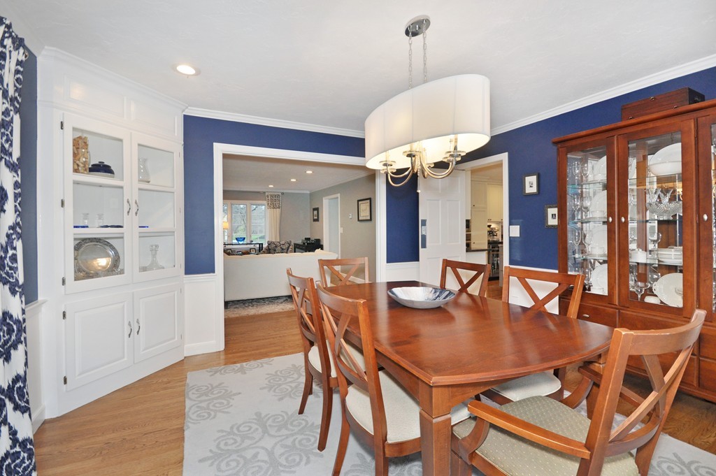 23 Wright Farm, Unit 23 Concord, MA 01742 - Photo 6 of 30 a dining room with furniture and window