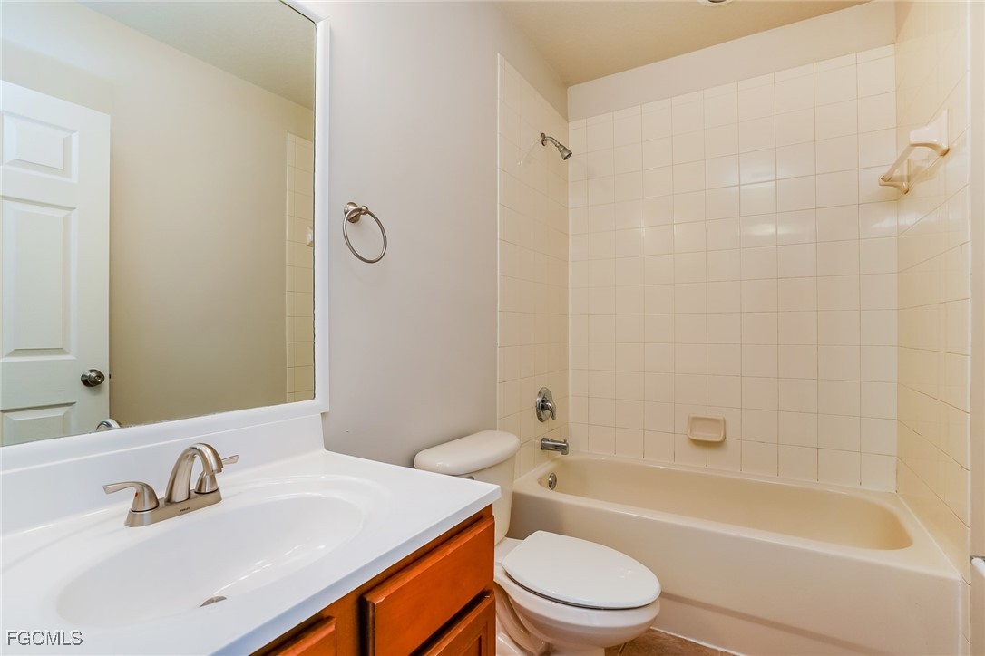 17570 Cherry Ridge Lane Fort Myers, FL 33967 - Photo 13 of 17