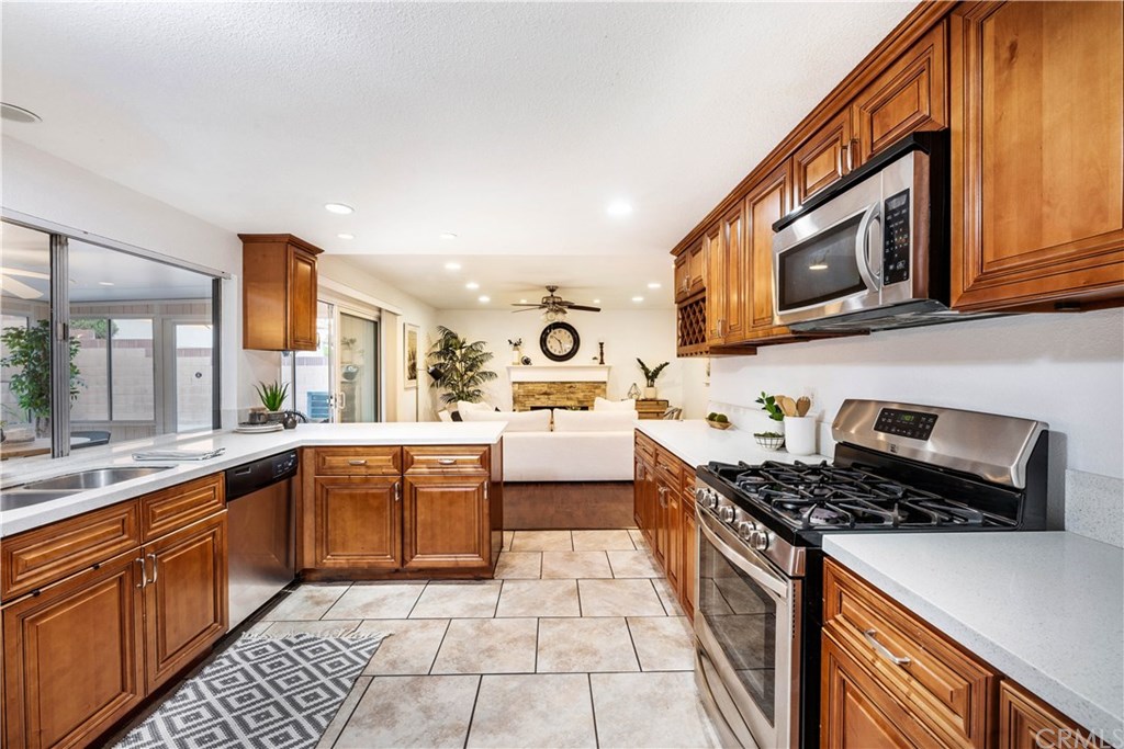 1209 East Helmick Street Carson, CA 90746 - Photo 12 of 30