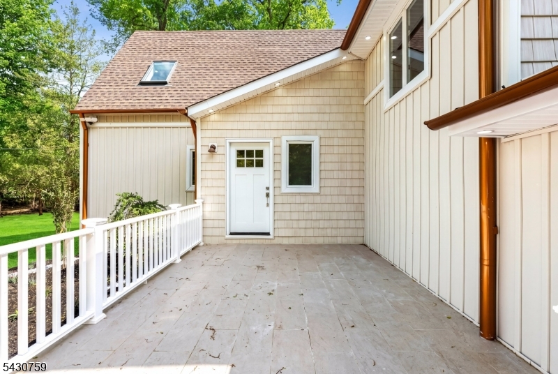 34 Miller Road Cranbury, NJ 08512 - Photo 6 of 37