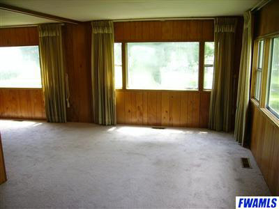 1218 Lima Road Kendallville, IN 46755 - Photo 3 of 25 Gallery Image 3