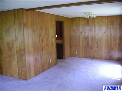 1218 Lima Road Kendallville, IN 46755 - Photo 4 of 25 Gallery Image 4