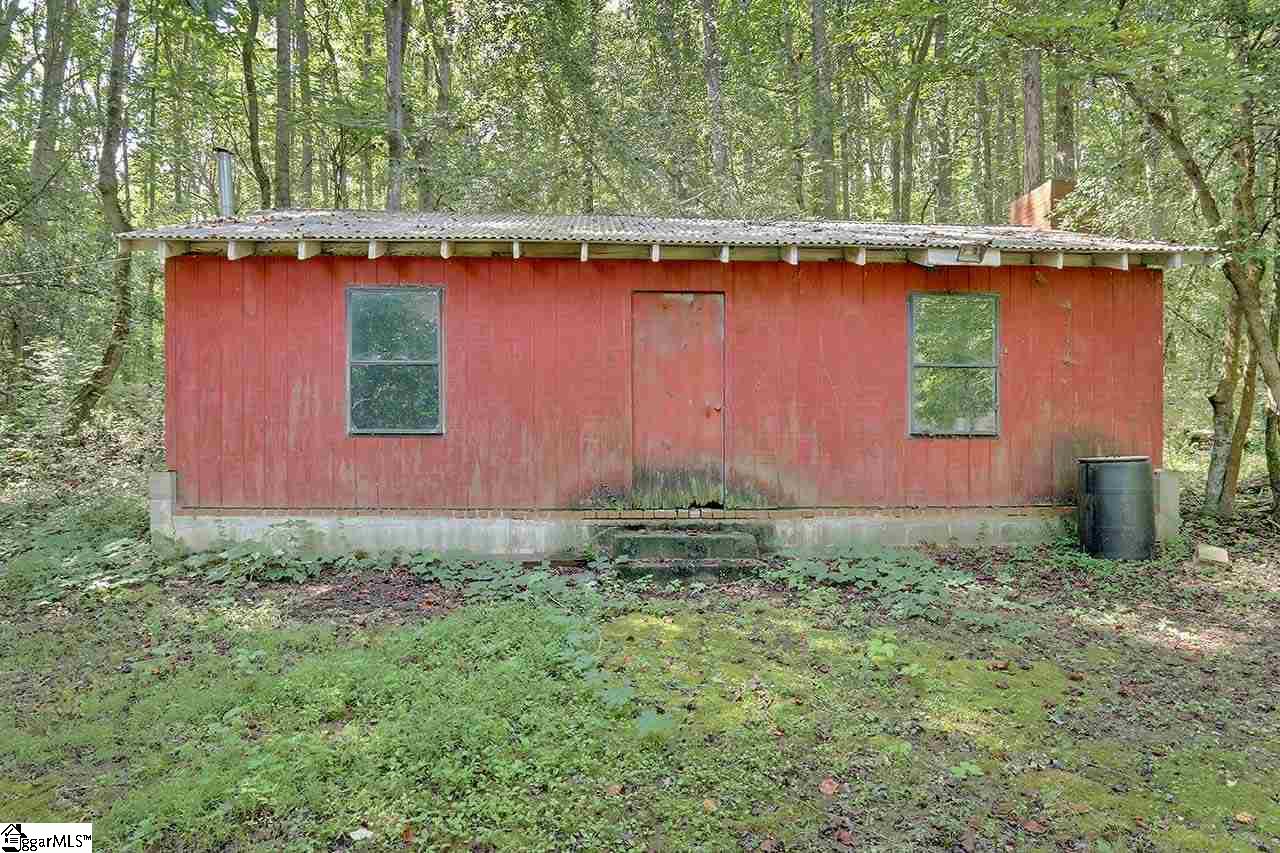2220 Knighton Chapel Road Fountain Inn, SC 29644 - Photo 11 of 36