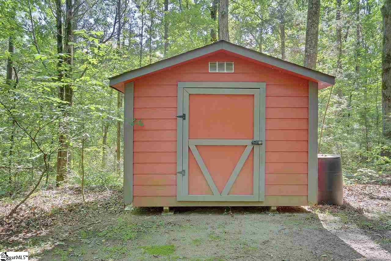 2220 Knighton Chapel Road Fountain Inn, SC 29644 - Photo 13 of 36