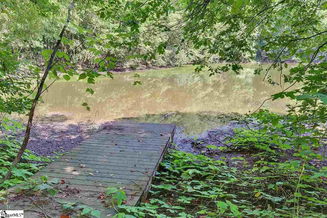 2220 Knighton Chapel Road Fountain Inn, SC 29644 - Photo 15 of 36