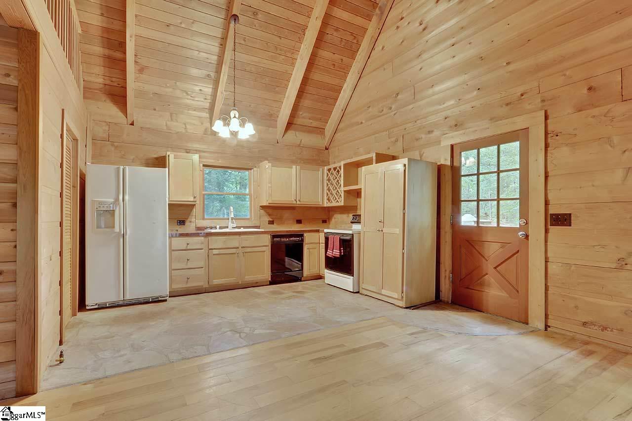 2220 Knighton Chapel Road Fountain Inn, SC 29644 - Photo 16 of 36