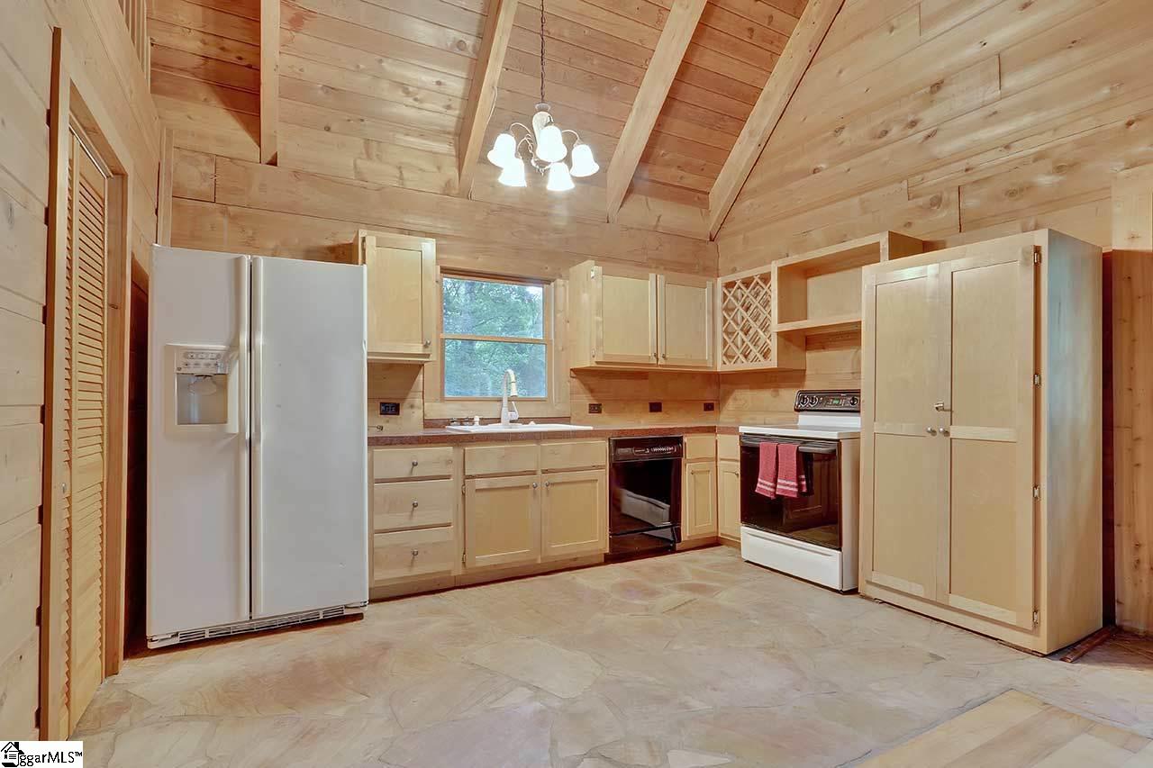 2220 Knighton Chapel Road Fountain Inn, SC 29644 - Photo 17 of 36