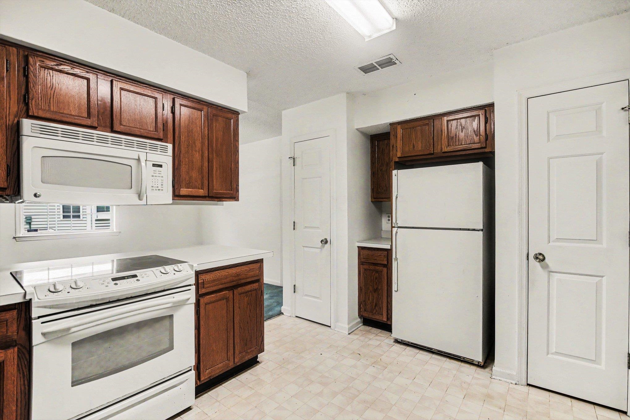 1105 Ganton Way Myrtle Beach, SC 29588 - Photo 3 of 25