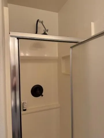 $3,200 | 38540 Lobelia Circle, Palm Desert, CA 92211