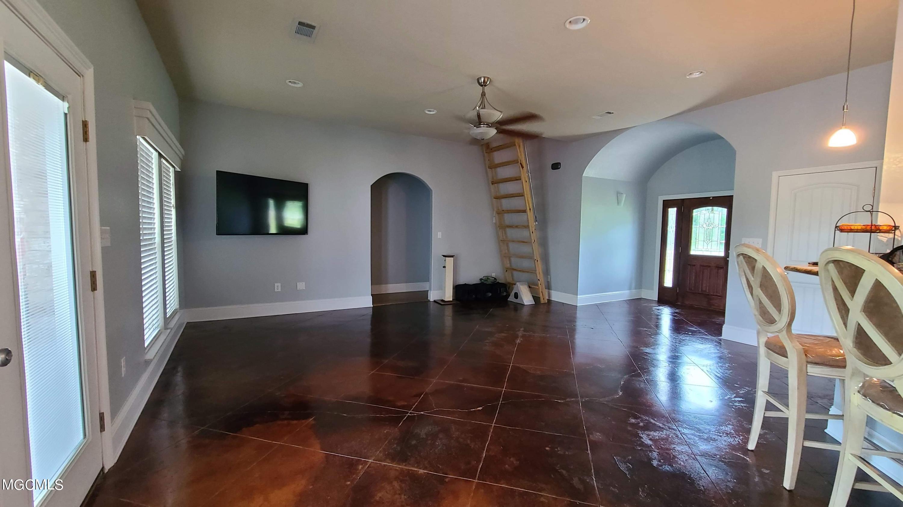 406 CCC Road Perkinston, MS 39573 - Photo 6 of 28 IMG_1901