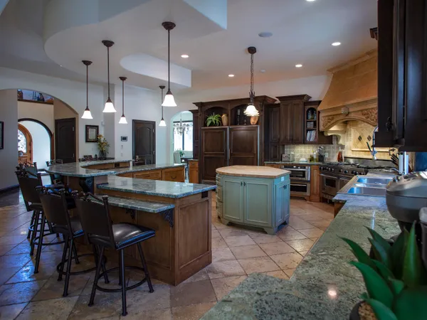 $3,988,000 | 1071 Hill Drive, Oneida, WI 54155
