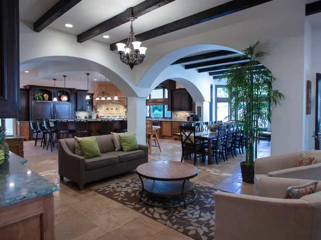 $3,988,000 | 1071 Hill Drive, Oneida, WI 54155