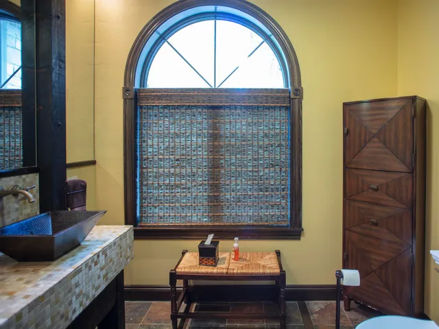 $3,988,000 | 1071 Hill Drive, Oneida, WI 54155