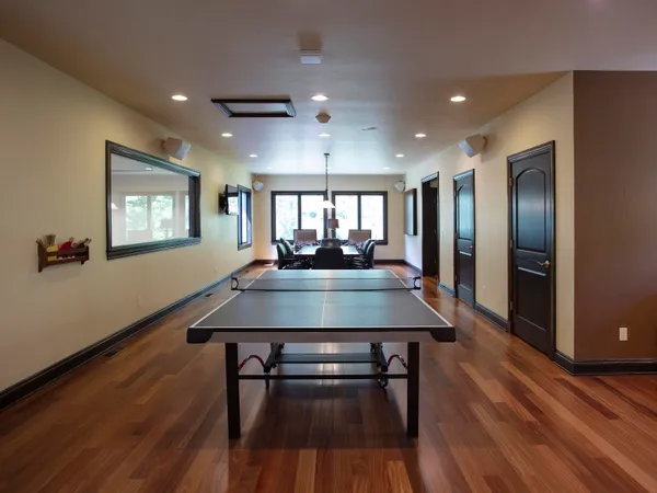 $3,988,000 | 1071 Hill Drive, Oneida, WI 54155