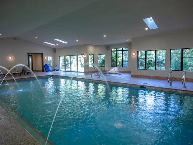 $3,988,000 | 1071 Hill Drive, Oneida, WI 54155